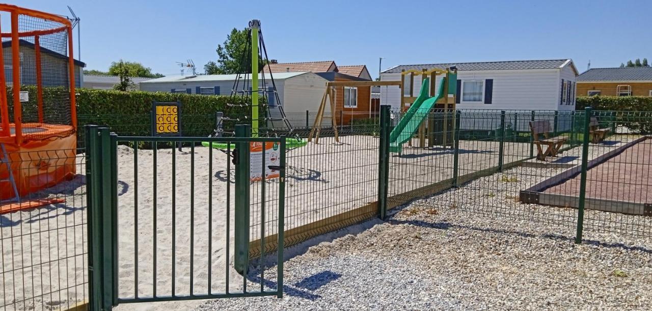 Mobil Home-Les Lins Bleus Biville-sur-Mer Buitenkant foto